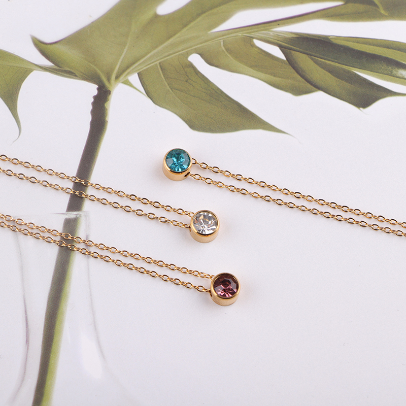 女性のためのステンレス鋼のペンダントネックレス,12ヶ月の誕 - Birth Flower Necklace のレビューと価格