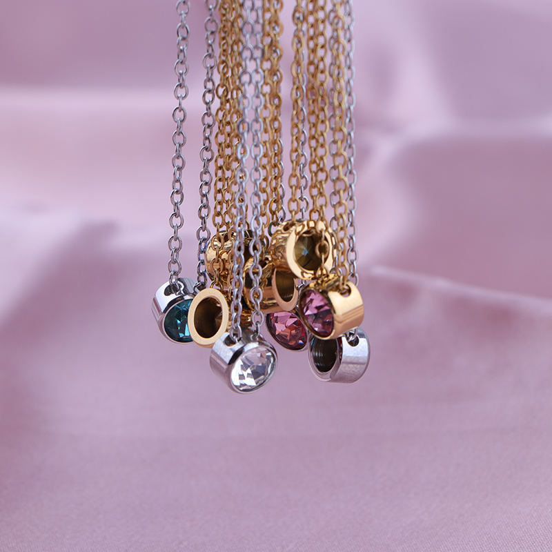 女性のためのステンレス鋼のペンダントネックレス,12ヶ月の誕 - Birth Flower Necklace のレビューと価格