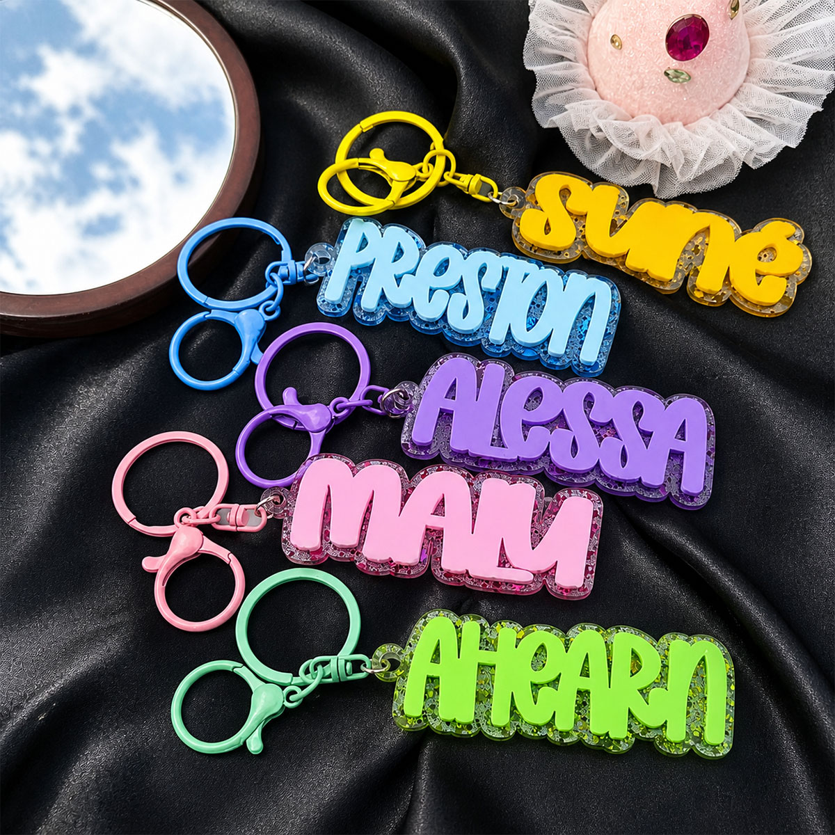 カスタムネームアクリルキーホルダー、パーソナライズされた文字 - Initial Ring Custom のレビューと価格